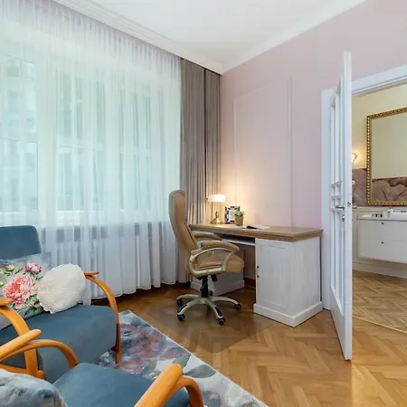 Apartman Luxurious & Unique Mickiewicza Cracow By Renters Prestige Krakkó