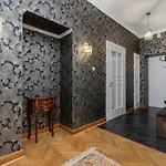 Lejlighed Luxurious & Unique Mickiewicza Cracow By Renters Prestige Kraków