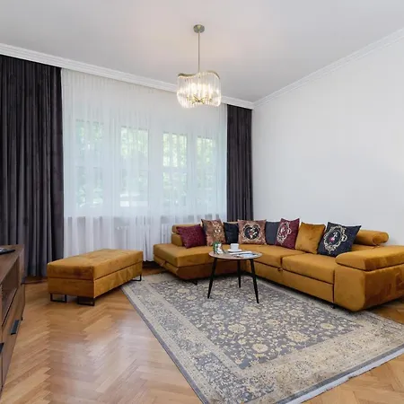Luxurious & Unique Mickiewicza Cracow By Renters Prestige Apartment Krakow